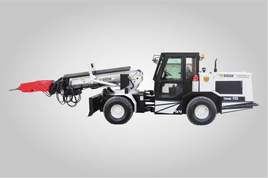 TMK 115 TELESKOPİK YÜKLEYİCİ