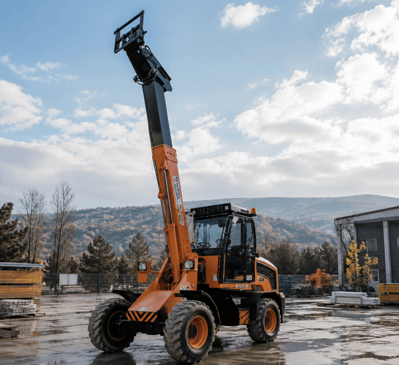 BH 475 HB TELESKOPİK YÜKLEYİCİ