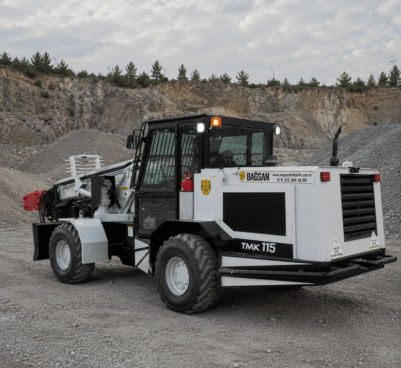 TMK 115 TELESKOPİK YÜKLEYİCİ